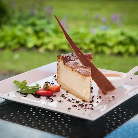 Bazuny Hotel&spa 3*