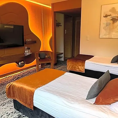 Bazuny Hotel&spa فندق 3*